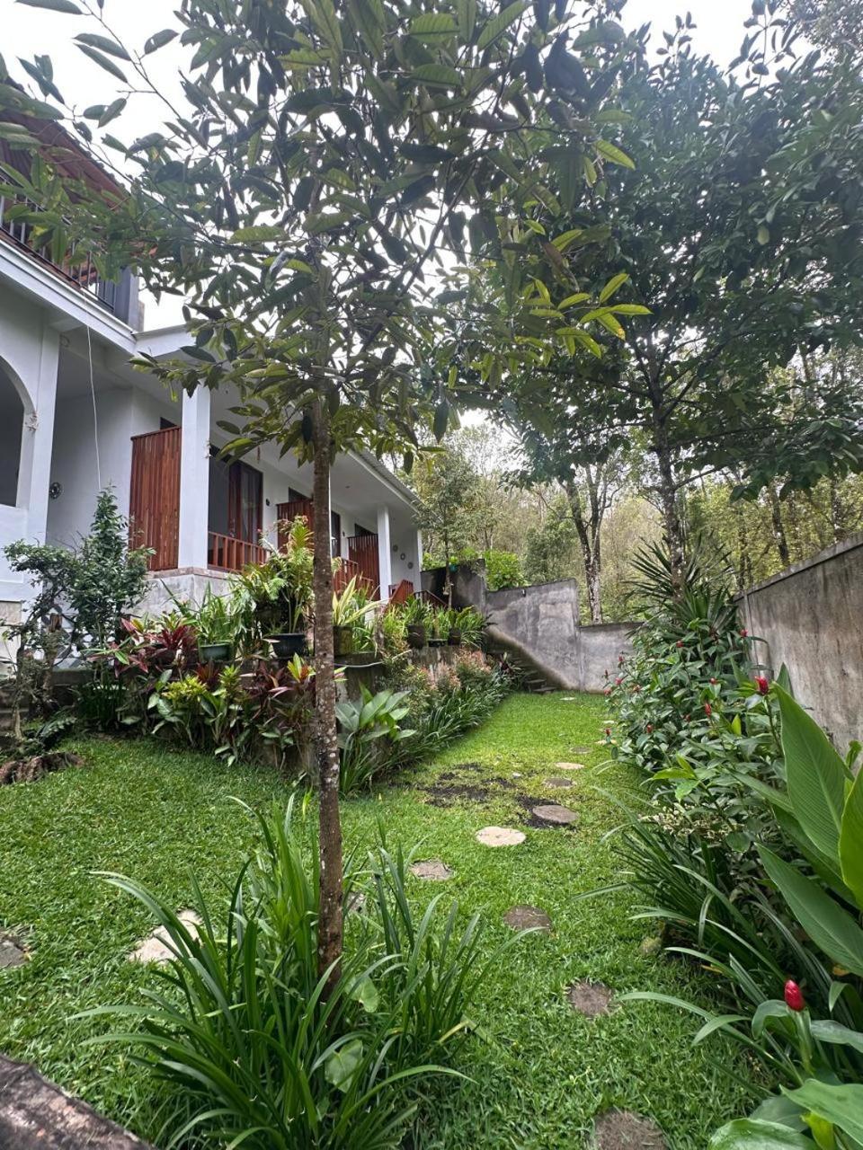 Appartamento Umah Yugadi Bali Munduk Camera foto